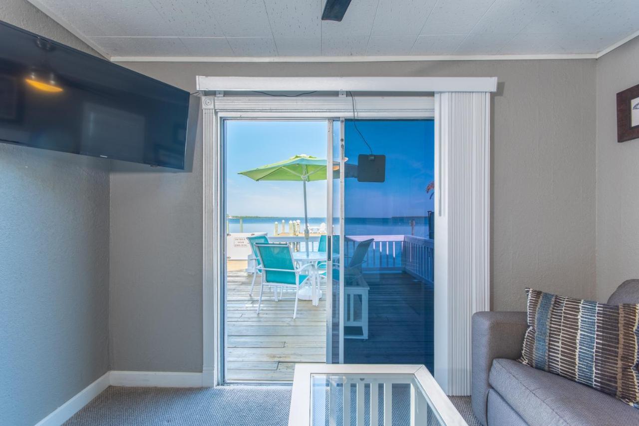 Matlacha Cove Inn Экстерьер фото